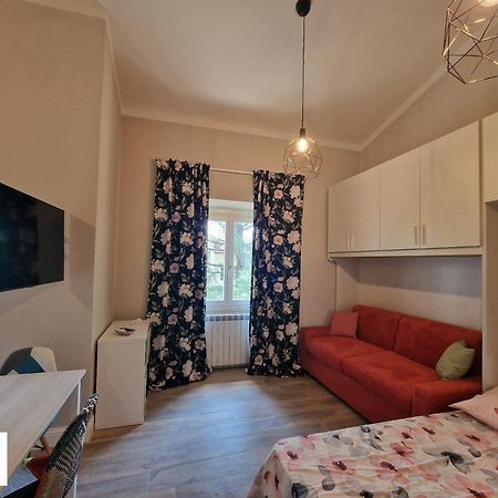 Lella Apartment With Free Parking By Florence Sweet Homes Eksteriør billede